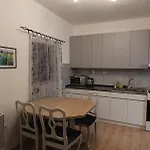 Peaceful Courtyard Lägenhet *