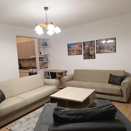 Peaceful Courtyard Sarajevo 아파트 *