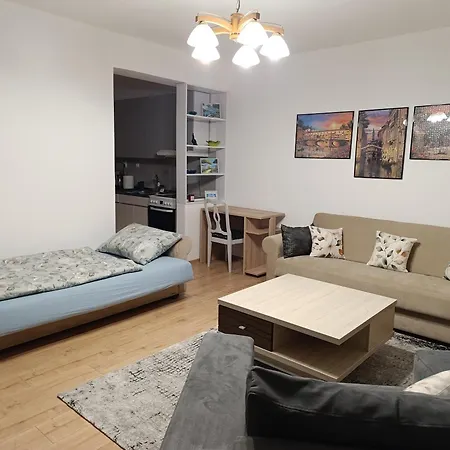 아파트 Peaceful Courtyard Sarajevo Ivisovo Greblje