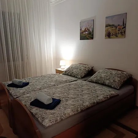 Peaceful Courtyard Sarajevo 아파트