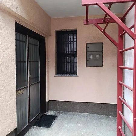 아파트 Peaceful Courtyard Sarajevo *