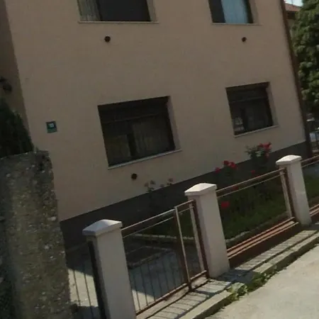 아파트 Peaceful Courtyard Sarajevo *