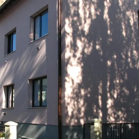 Apartment Peaceful Courtyard Sarajevo